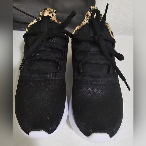 Adidas cloud foam size 6 black - Picture 6 of 7